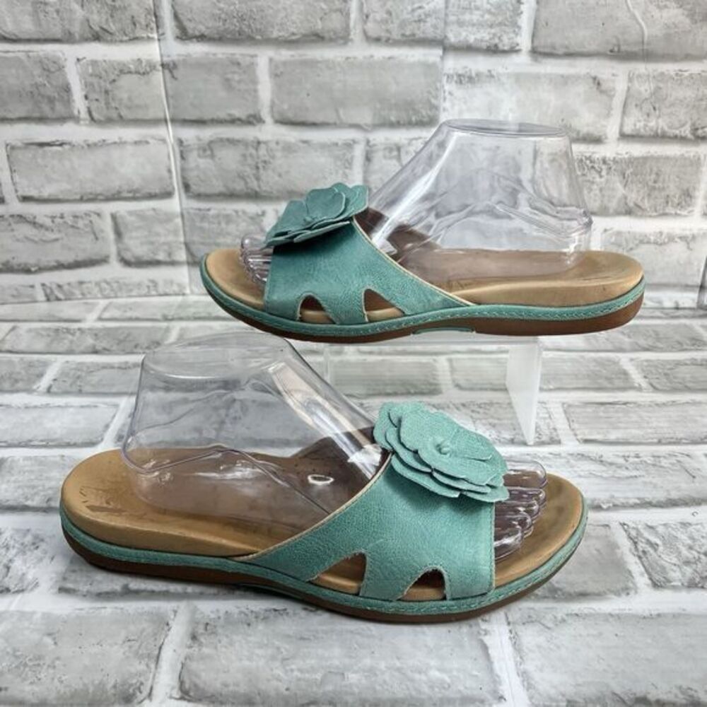 L.L. Bean Juniper Women’s Size 9 Turquoise Leather Flower Slide Sandal